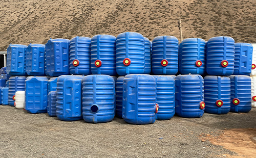 雨水收集与利用：万科华洁礼县塑料桶提供创新解决方案